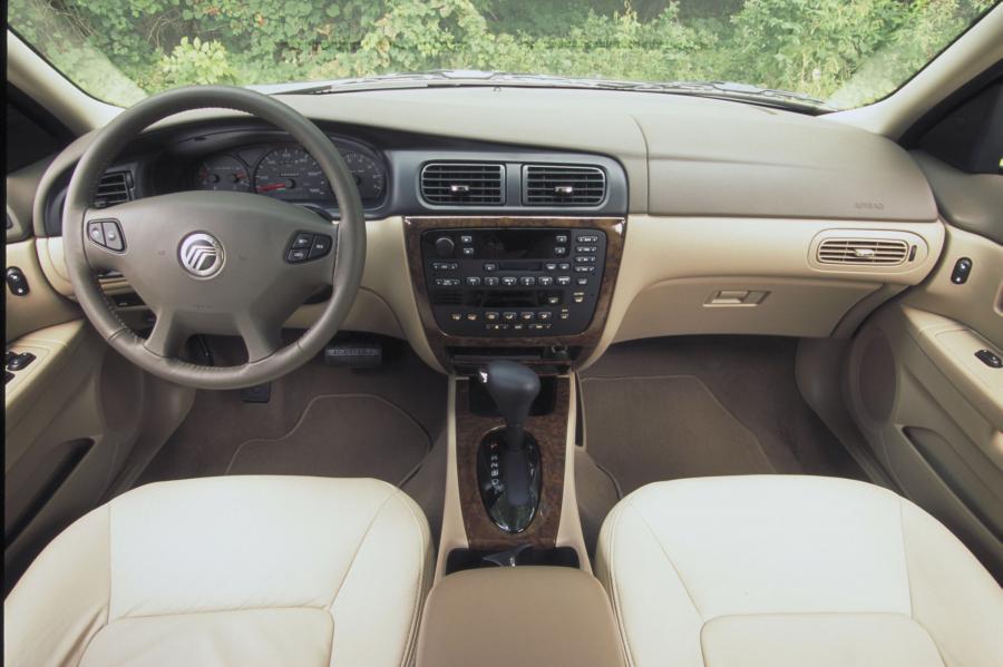  Mercury Sable 2000 года  (фото 27 из 54)